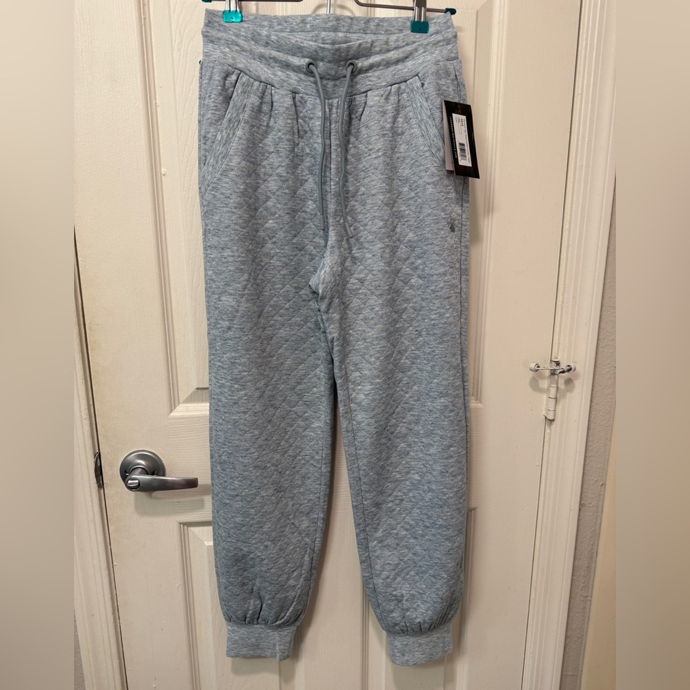 Legendary Whitetails Quilted Light Gray/Blue Joggers